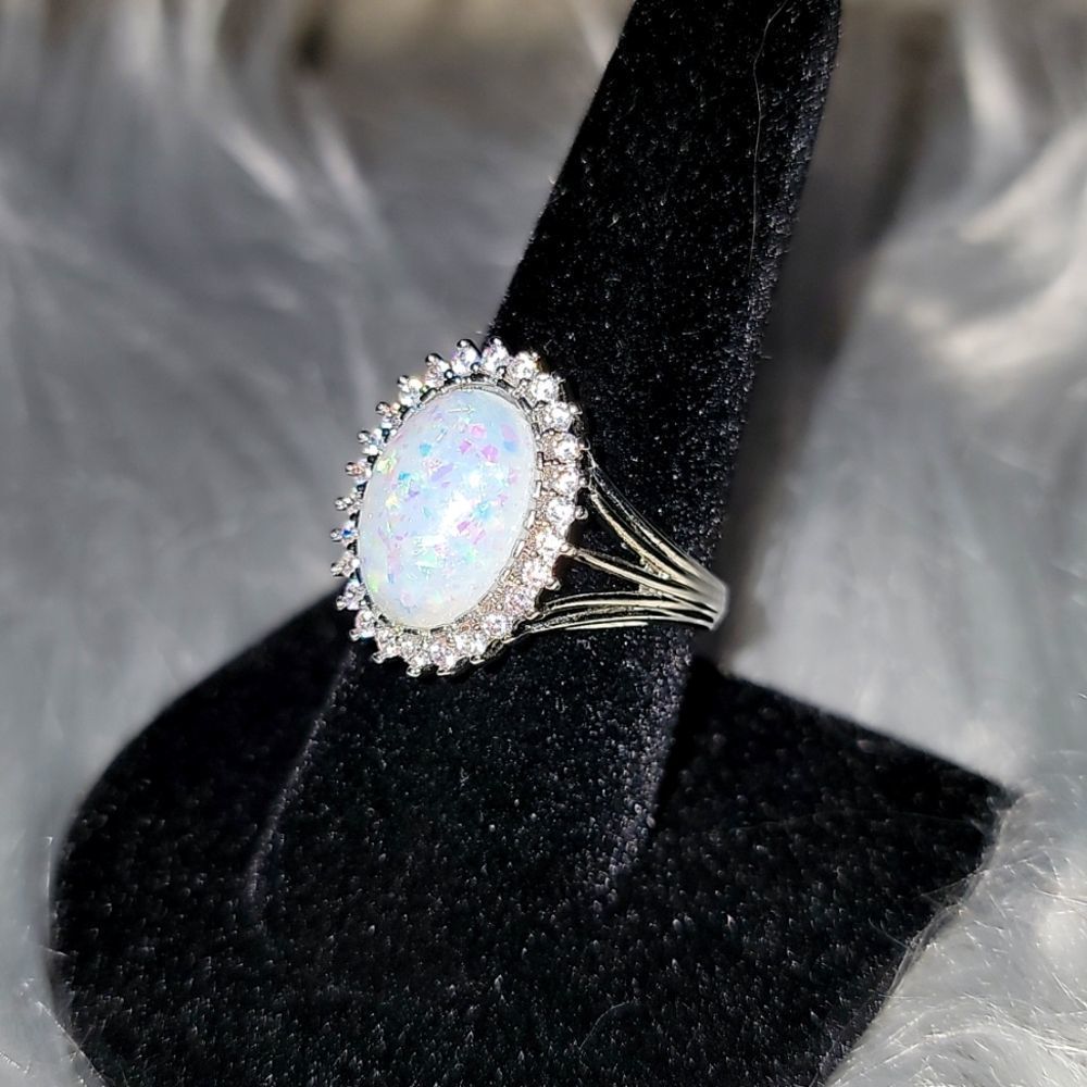 925 Sterling Silver Opal Ring, US 8
